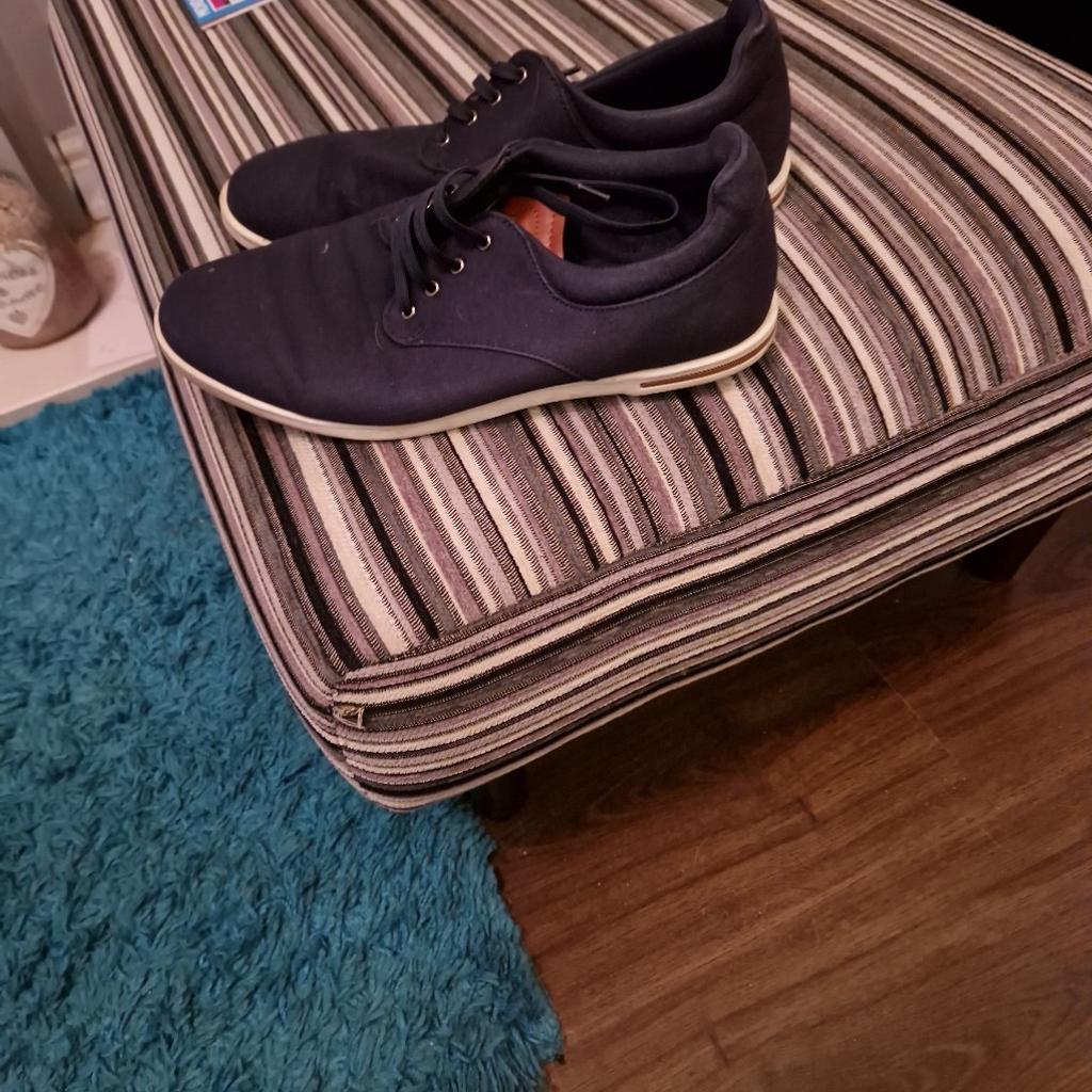 navy shoes from zara size 43 good condition