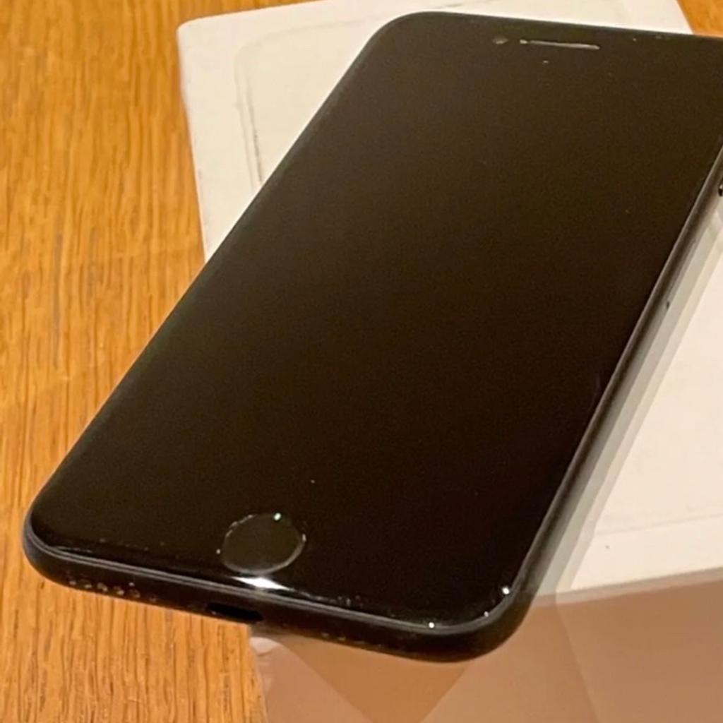 IPhone 7 in black. 128GB. Good condition. Unlocked. Always had a screen protector and case but both now removed.