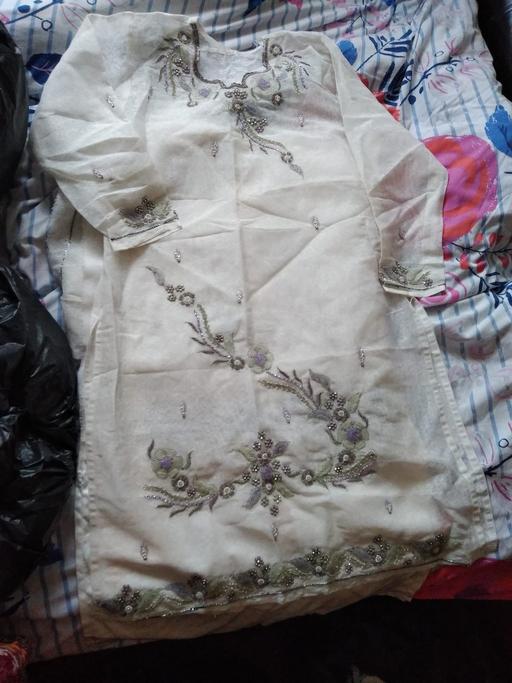 Buy & Sell Lancashire Preston - Photos for ladies shalwar kameez suit