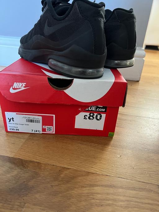 Buy & Sell East London Redbridge - Photos for Nike air max like new size 6 no offers 