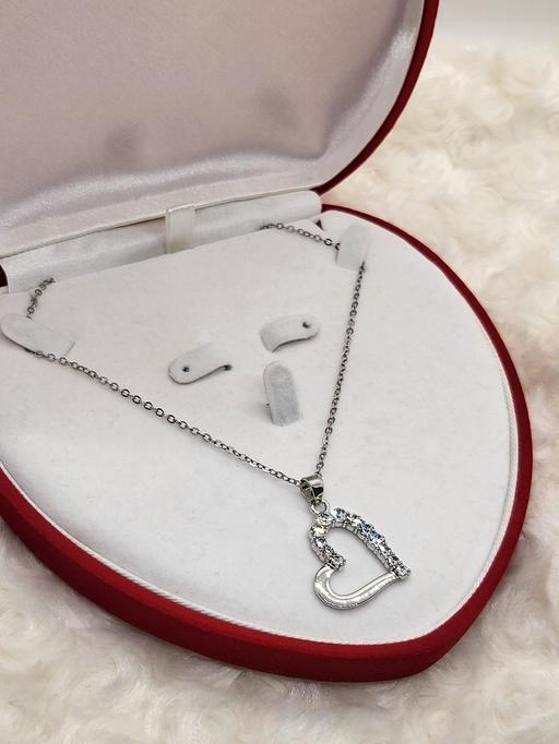 Buy & Sell Greater Manchester Rochdale - Photos for Ladies sterling silver heart pendant