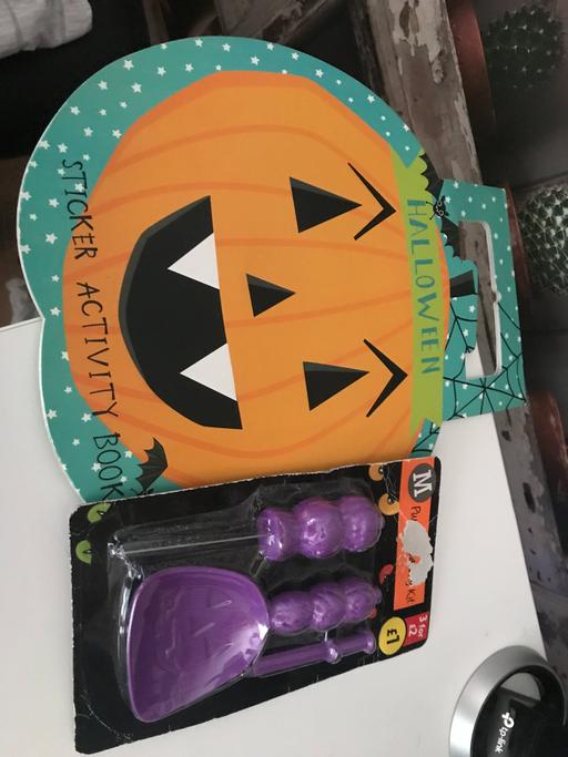 Buy & Sell Northumberland East Hartford - Northumberland - Photos for BRAND NEW - BUNDLE OF HALLOWEEN ITEMS