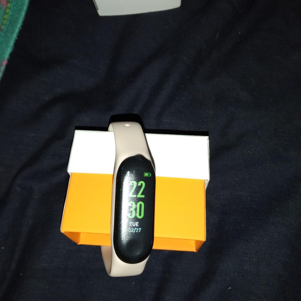 smart watch pick up only le2
