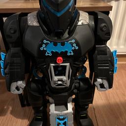 Fisher-Price Imaginext DC Super Friends Bat-Tech Batbot, Transforming 2-in-1 Bat.

Used but in excellent condition, comes with all the parts that it came, comes with original box, no instructions.