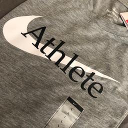 This is a, brand new with tags, grey, Nike tshirt with “Athlete” and the Nike swoosh in the front.

Pick up from OL9/North Chadderton area of Oldham.

Any questions please ask 🙂