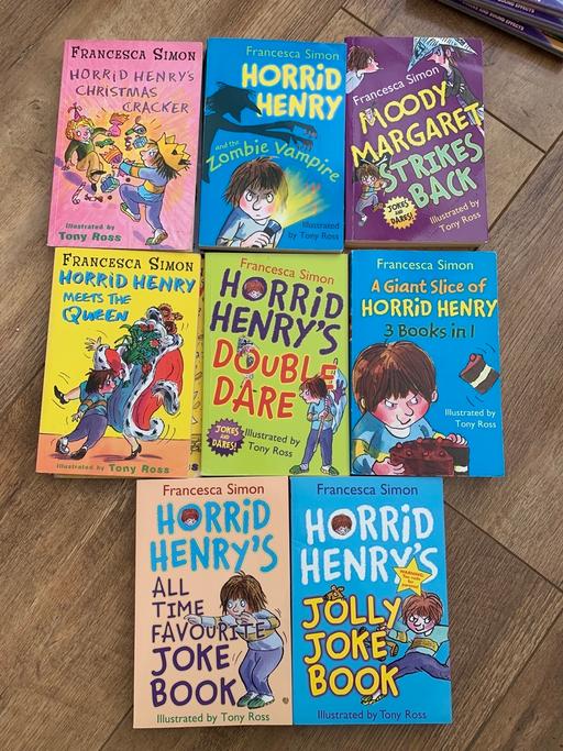 Buy & Sell Ealing Greenford - UB5 - Photos for 17 Horrid Henry books.