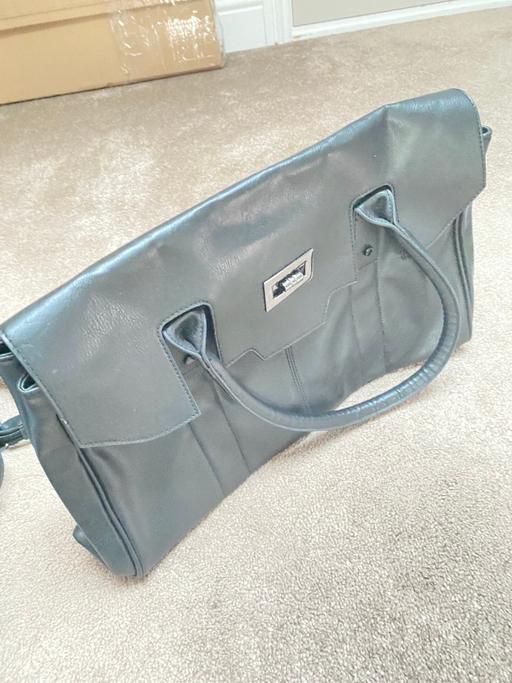 Buy & Sell East London Forest Gate - East London - Photos for NEW Firetrap black handbag