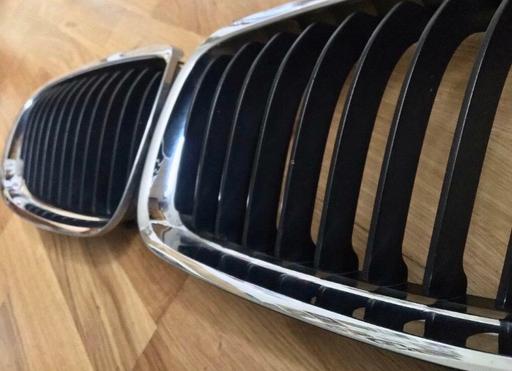 Vehicles West Sussex Mid Sussex - Photos for BMW 3 SERIES GRILL