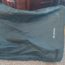 very large cotronic speaker bags (pair) with all zips and velcro flaps working. no tears. also works as large gig bags