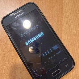 Samsung Galaxy Core LTE Smartphone (11,3 cm (4,5 Zoll) TFT-Touchscreen, Dual-Core, 1,2GHz, 5 Megapixel Kamera, WiFi, Android 4.2.2) schwarz

Kaputter Bildschirm, da er in einer Autotür eingeklemmt wurde.
Funktioniert aber noch.
Akkuleistung sehr gut