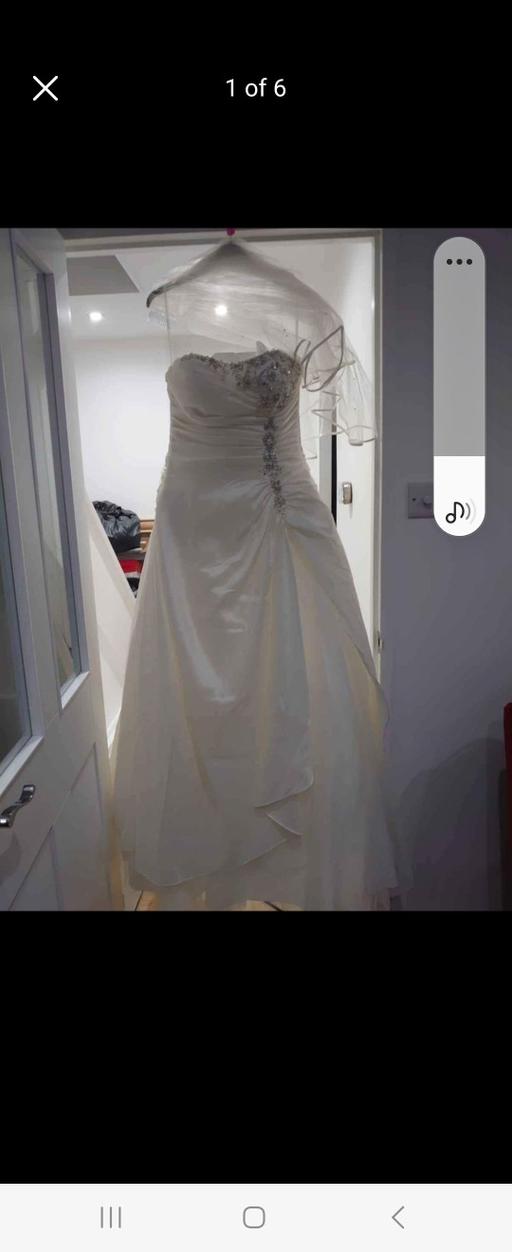 Buy & Sell West Berkshire Reading - West Berkshire - Photos for Size 8 ivory wedding dress with veil