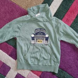9-12 month jumper. in great condition