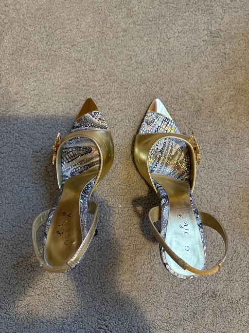 Buy & Sell Kent Maidstone - Photos for Ladies size 5 decorative Godiv sandals