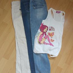 2 Jeans
Top
dünne lange Hose