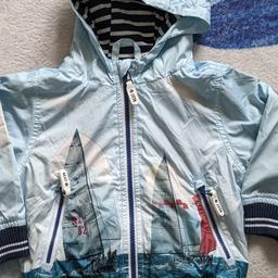 Next kids rain jacket 
Age 12-18 months 
Good used condition 
Slight discolouring see photo 
Pockets and zip 
Ideal for spring and holidays
 
Collect Sidcup
Smoke and dog free home
Postage via courier service
Lots of other listings and bundles for sale
See other listings