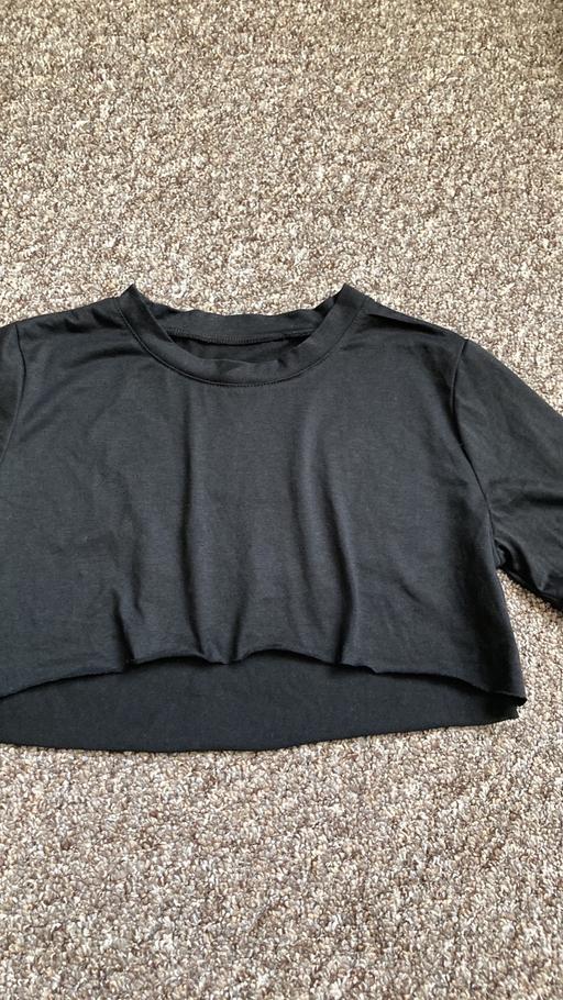 Buy & Sell West Midlands Sandwell - Photos for Crop top