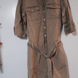 Military Style Playsuit
Size 14 - Next
Perfect Condition
Smoke and pet free home