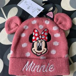 New and very cute
Minnie’s ear detailing on the hat adds to the overall style
12-24 months 