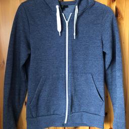 Blue Marl hoody with front zip and pockets, size 6 by Topshop.
Has been worn a few times so sleeves showing signs of pilling as shown in the last photo but its not really noticeable due to the marl colouring of the top and is reflected in the low price.