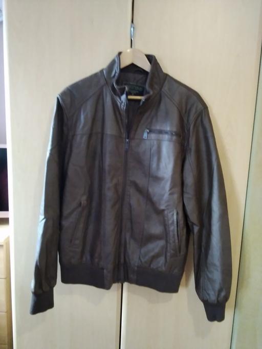 Buy & Sell Greater Manchester Bury - Photos for MANS BOMBER JACKET SZ L