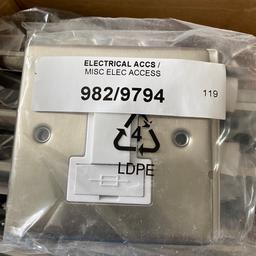 8 x Brushed satin steel/white 13A fused spur switch connection 982/9794 BNIB.

New never used as seen in photos.

Sold as seen, return not accept.

Viewing you are welcome.

Cash on collection.