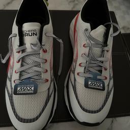 Skechers go run trainers brand knew white size 8.5 mens cost £125 max cushioning machine washable air cool very comfortable bargain first to see buys £50 