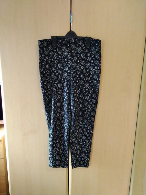 Buy & Sell Greater Manchester Bury - Photos for SZ 10 LEGGINGS MID CALF