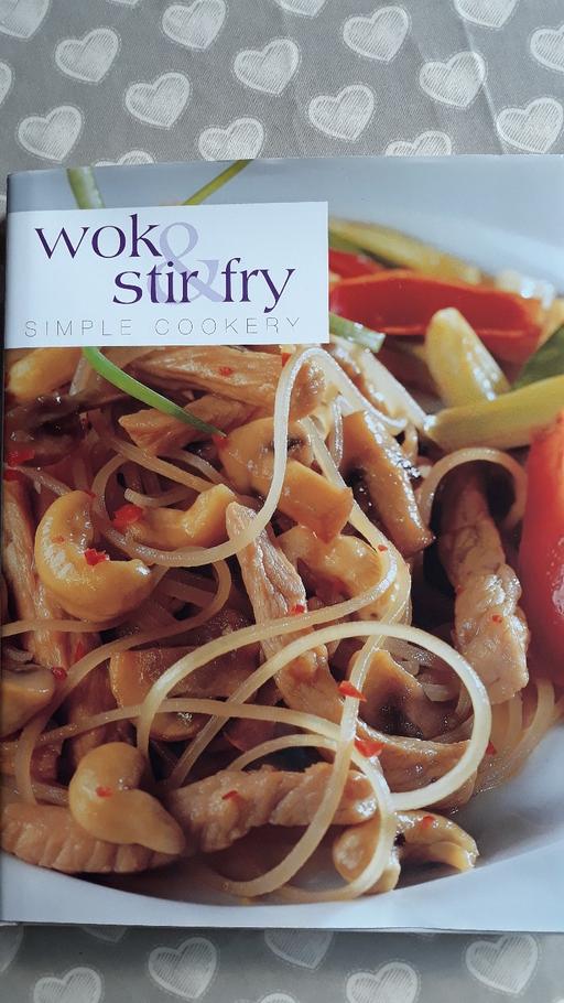 Buy & Sell Essex Chelmsford - Photos for wok & Stir fry cookery book