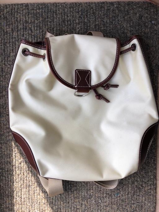 Buy & Sell Hertfordshire Dacorum - Photos for Small Cream/Off White Stylish French Backpack