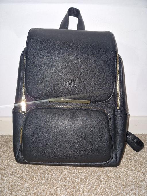 Buy & Sell East London Upton Park - East London - Photos for School womens Black Leather Backpack with B