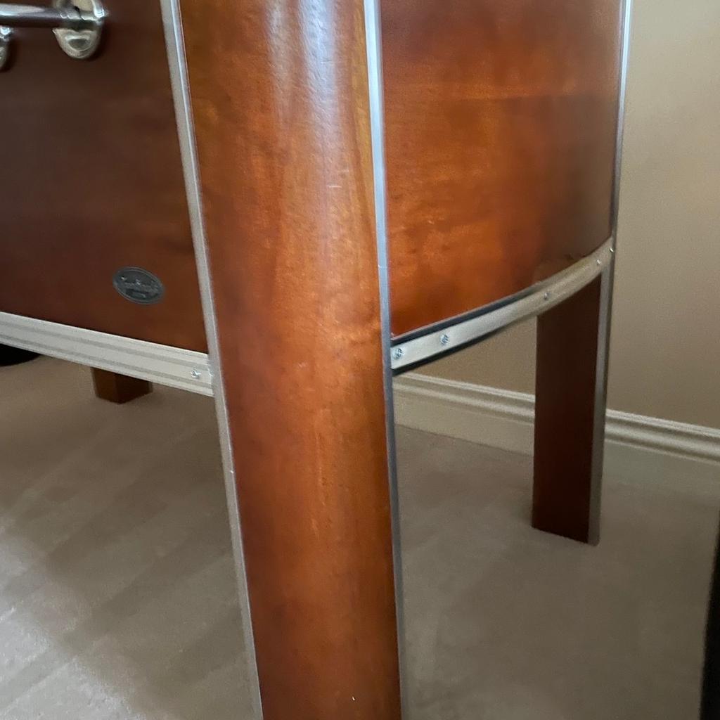 State of the art solid wood table in great condition. Beautiful solid curved legs give support to this perfect sized table for hours of fun. As you can see it’s been beautifully crafted and lovingly cared for.

W = 32”
L = 59”
H= 34”

£350 cash on collection only.