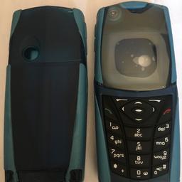 These are not phones
very rare and impossible to find as no one manufactures this model.
LAST 3 IN STOCK
Replacement housing fascia cover cases for nokia 5140 5140i

The On/Off button is not aligned so may not work to turn phone on/off. You will have to remove. 

can post to uk £5 inc paypal
can post international £12 plus inc paypal depending on location international tracked signed for service
price is for 1 piece only
NO OFFERS