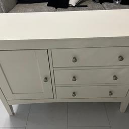 Solid off white tv unit / side table. Good quality. Minor wear and tear