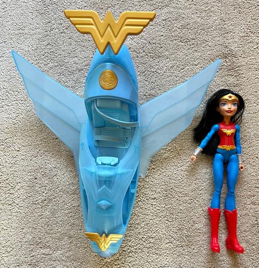 Buy & Sell Cheshire West and Chester Cuddington (Northwich) - Cheshire West and Chester - Photos for DC SuperHeroes Wonder Woman & invisible jet