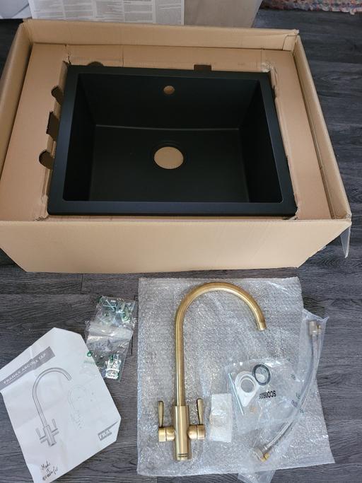 Buy & Sell West Midlands Sandwell - Photos for Composite quartz 1 Bowl Kitchen sink with tap