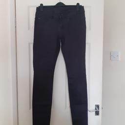 G Star Raw jeans
Waist 30 Length 34
Black/grey
Back pockets have zips