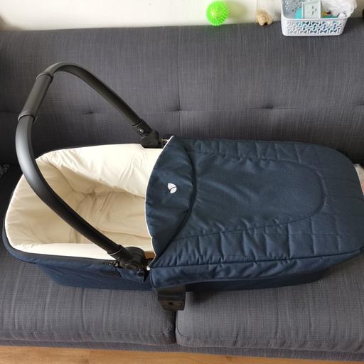 Buy & Sell Abbey Wood South East London - Photos for Joie Carry cot