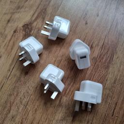 Job Lot 5 x Genuine Apple A1357 USB Charger Plug 10W iPod iPhone iPad Adapter

Compatible with: 
Apple iPhone
Apple iPad Mini
Apple iPad
Apple iPod Nano