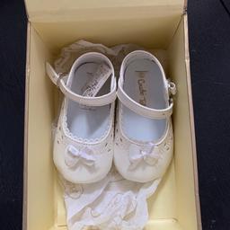 Size 19 in baby on sale shoes