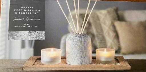 Buy & Sell West Midlands Walsall - Photos for New marble reef diffuser and candle set £9.00