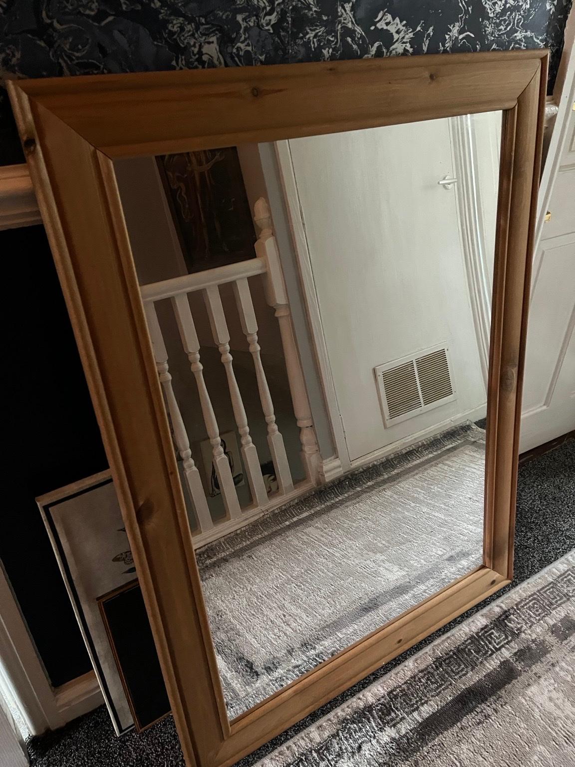 Extra large oak style wall mirror in WV12 Walsall für 10,00 £ zum