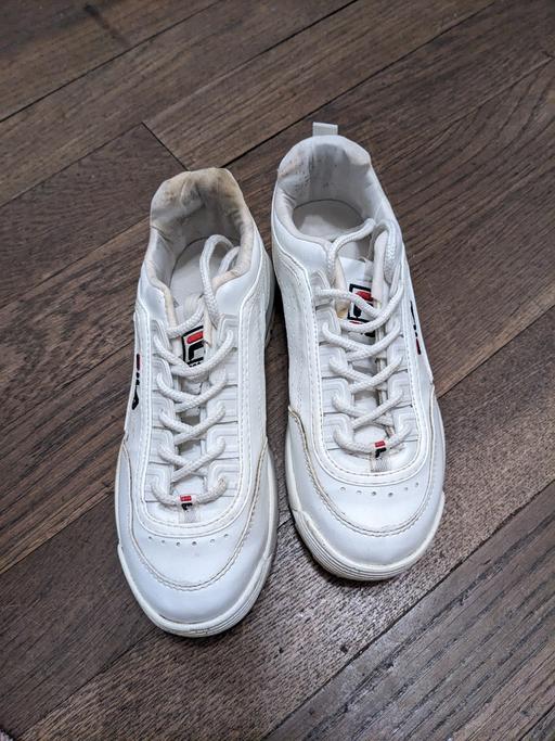 Buy & Sell Leicestershire Charnwood - Photos for LADIES FILA TRAINERS SIZE 4