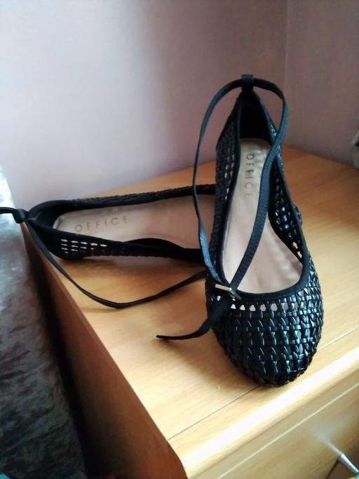 Buy & Sell Greater Manchester Bury - Photos for NEW OFFICE SHOES SZ 5