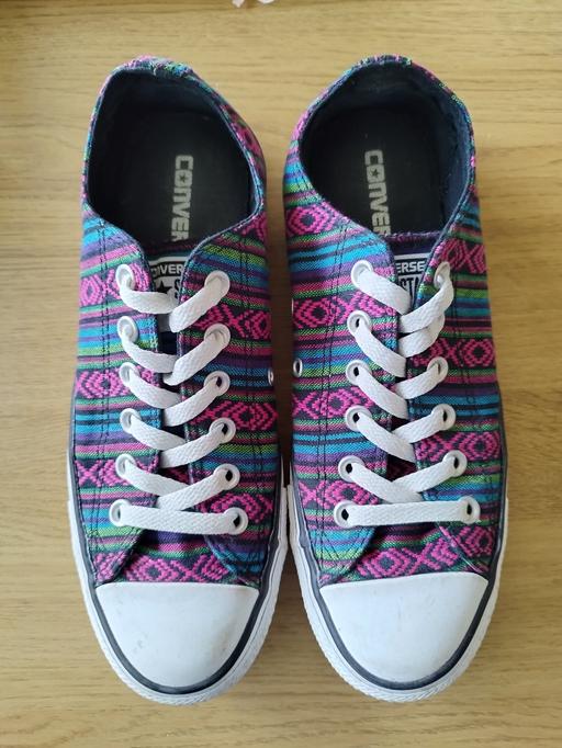 Buy & Sell South Lanarkshire Strathaven - South Lanarkshire - Photos for Converse All Star Trainers Size 6