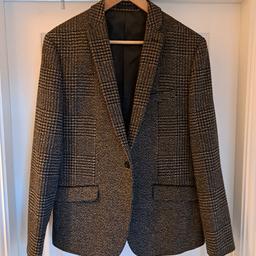 42R Brown Chequered Jacket