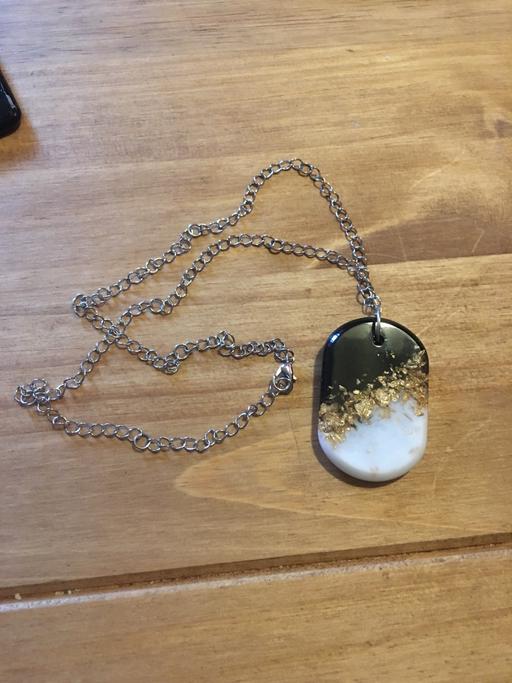 Buy & Sell West Midlands Birmingham - Photos for Necklace