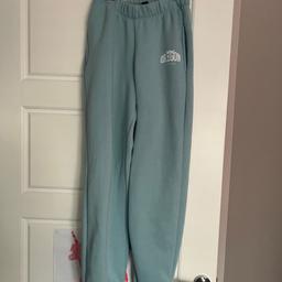 Girls new look joggers

Size 10-11