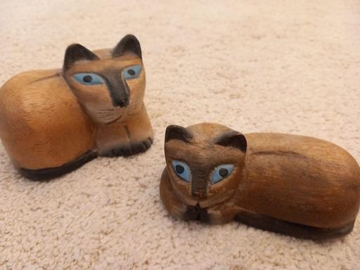 Buy & Sell Surrey Guildford - Photos for Pair of matching wooden ornamental cats