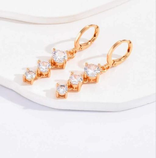 Buy & Sell Greater Manchester Rochdale - Photos for Ladies Drop Earrings. Gold plated (eardrop 3c