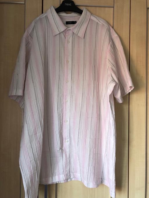 Buy & Sell Hertfordshire North Hertfordshire - Photos for Pink & White Short Sleeved Shirt - Size XXL